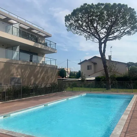 Les Voiles Blanches 126 By Avecoeur 아파트 발로리스