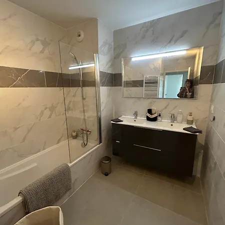 아파트 Les Voiles Blanches 126 By Avecoeur 발로리스