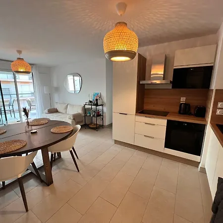 Les Voiles Blanches 126 By Avecoeur 아파트